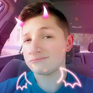 Meet your Posher, Dakota